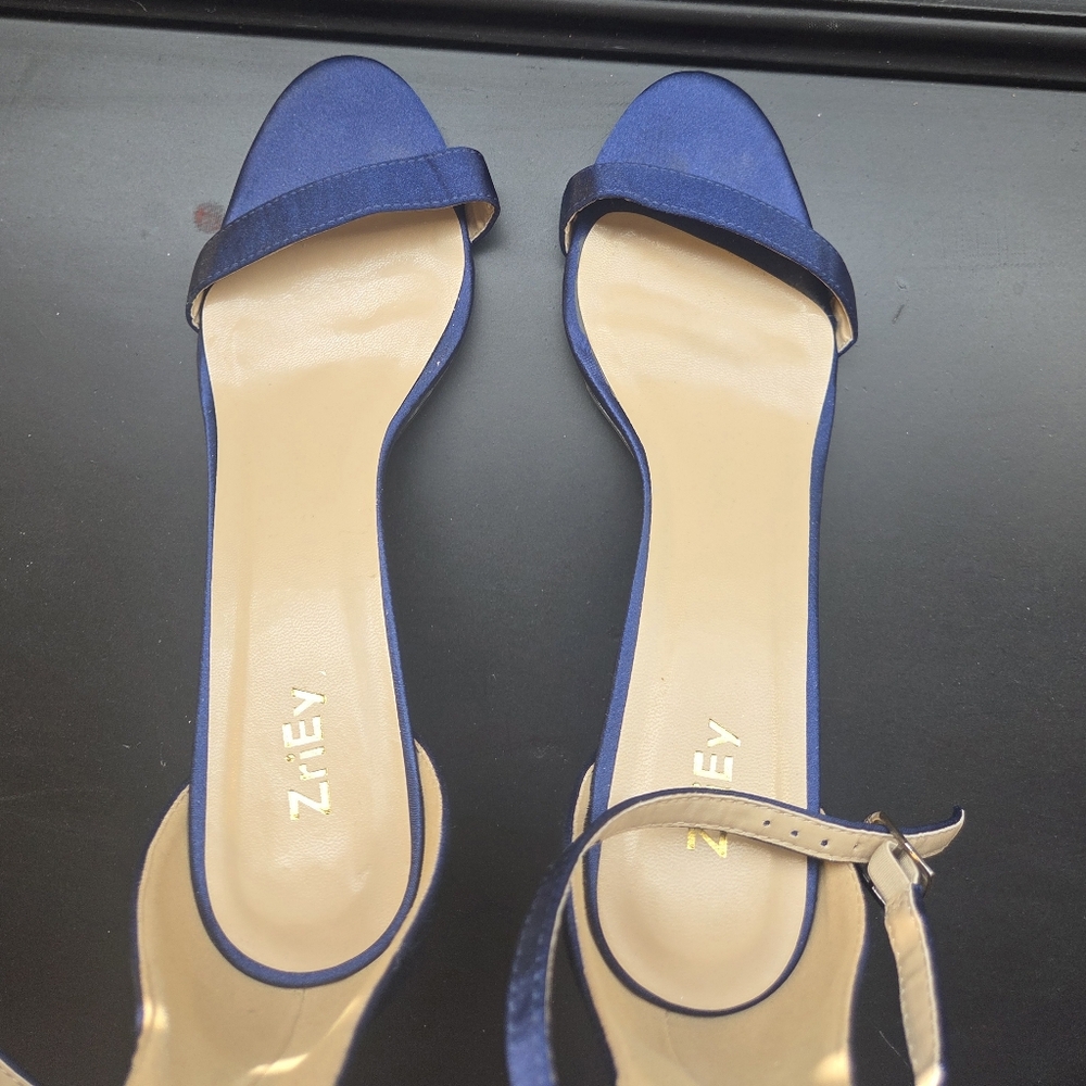 Zriey Elegant Navy Blue Women's Heels - Picture 2 of 6